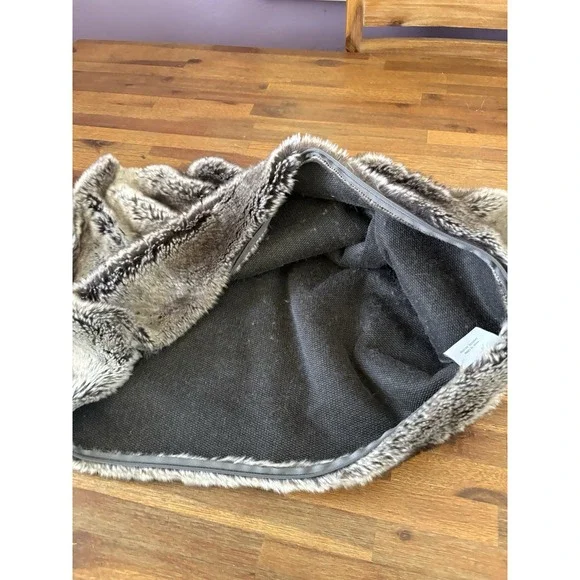 Restoration Hardware Faux Fur Pillow Cover Soft Plush RH Rectangular 26.5" X 15" - Picture 2 of 13